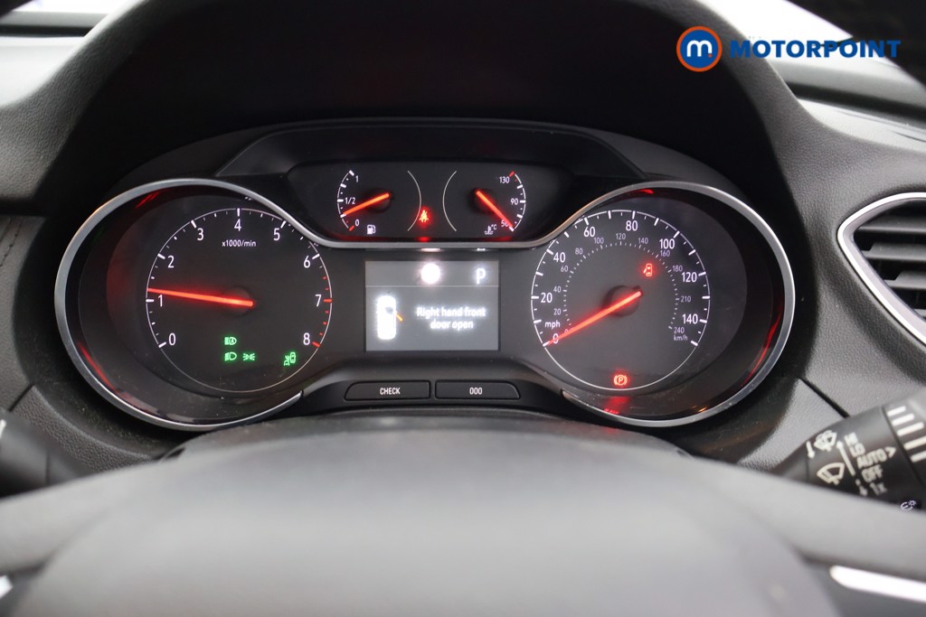 Vauxhall Grandland X Tech Line Nav Automatic Petrol SUV - Stock Number (1585089) - 4th supplementary image