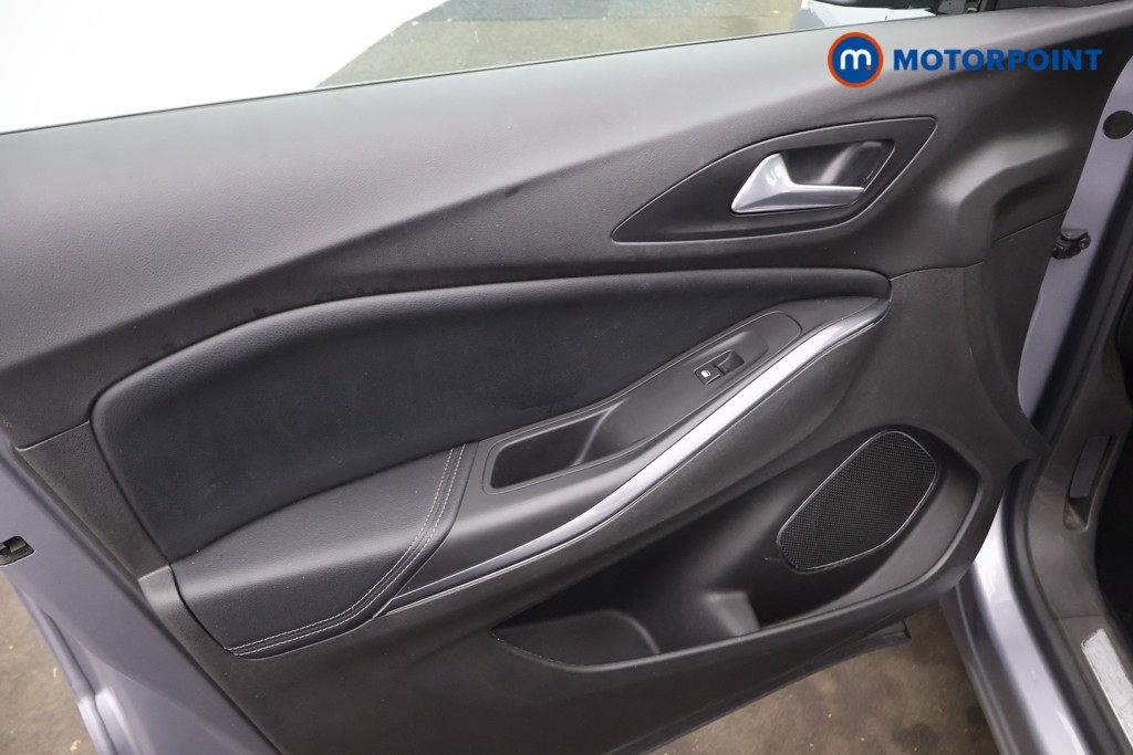 Vauxhall Grandland X Tech Line Nav Automatic Petrol SUV - Stock Number (1585089) - 19th supplementary image