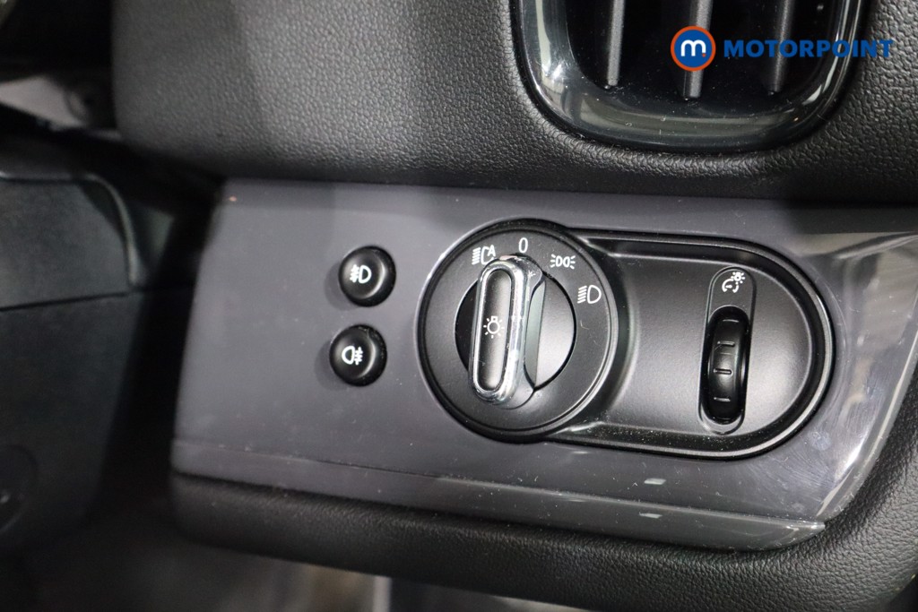 Mini Countryman Cooper Classic Automatic Petrol SUV - Stock Number (1588609) - 5th supplementary image