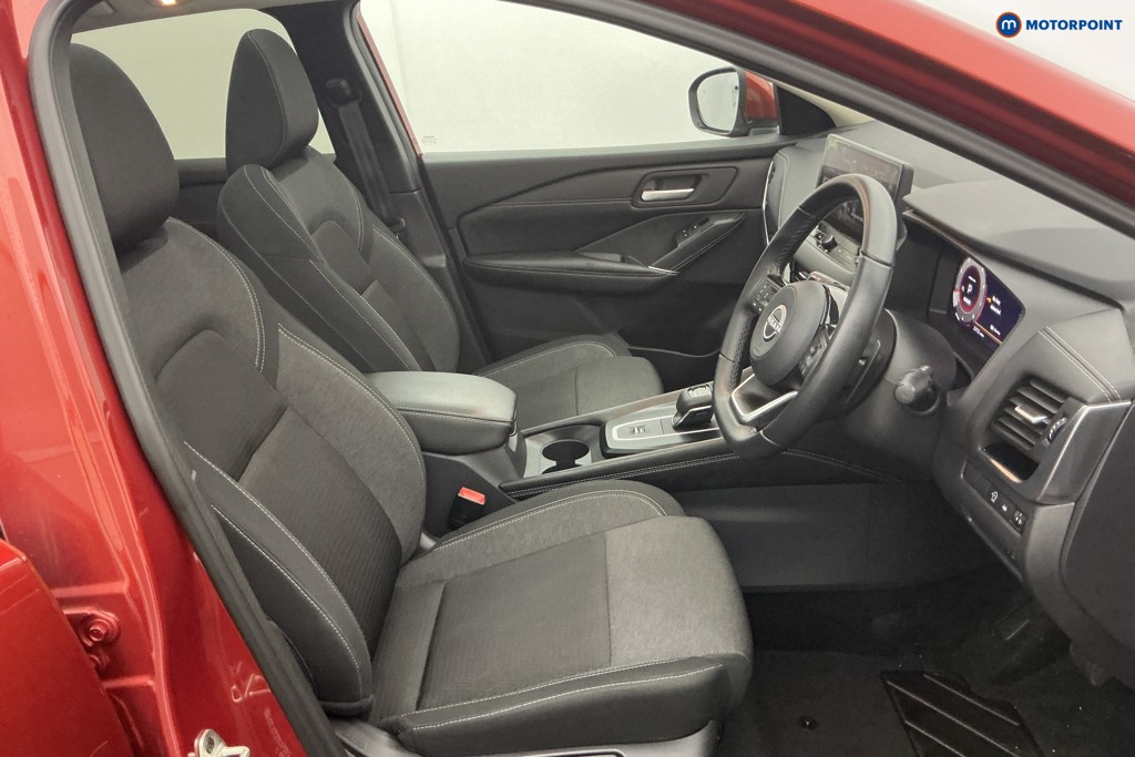 Nissan Qashqai N-Connecta Automatic Petrol SUV - Stock Number (1588923) - 5th supplementary image