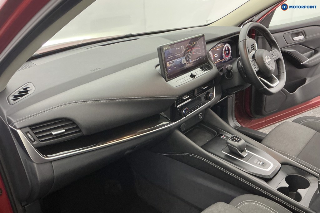 Nissan Qashqai N-Connecta Automatic Petrol SUV - Stock Number (1588923) - 8th supplementary image