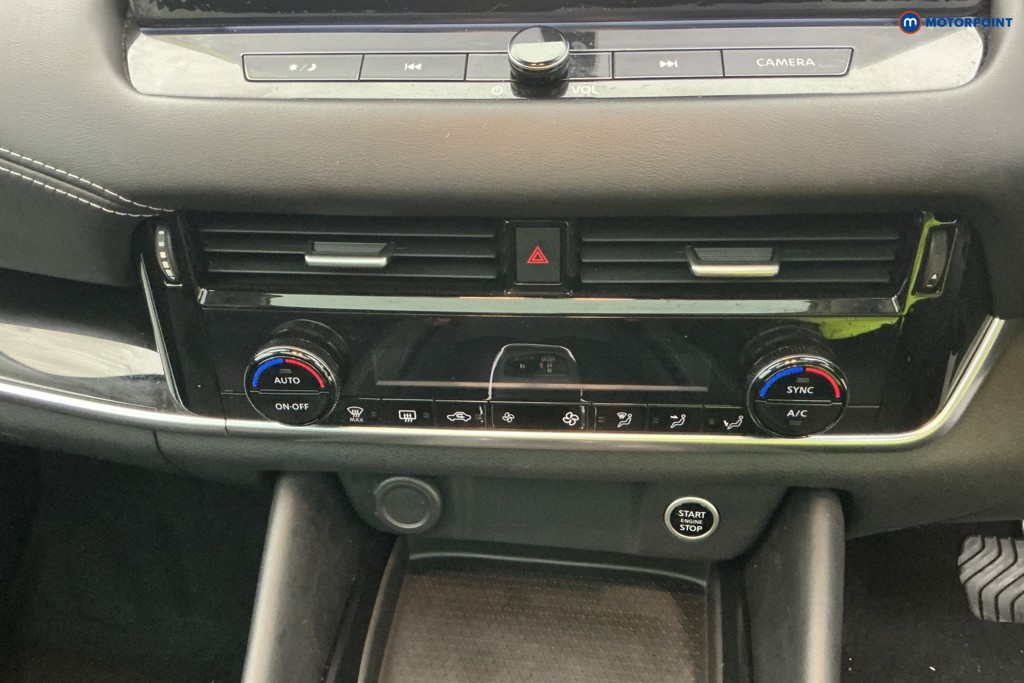 Nissan Qashqai N-Connecta Automatic Petrol SUV - Stock Number (1588923) - 17th supplementary image