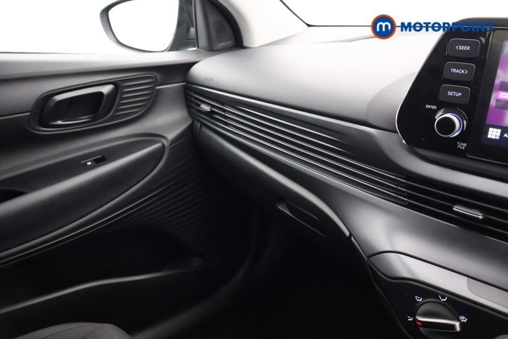 Hyundai I20 Element Manual Petrol Hatchback - Stock Number (1590434) - 6th supplementary image