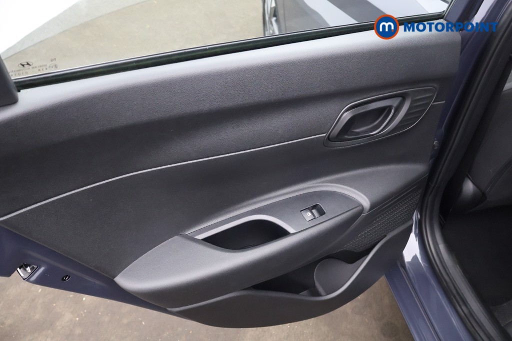 Hyundai I20 Element Manual Petrol Hatchback - Stock Number (1590434) - 17th supplementary image