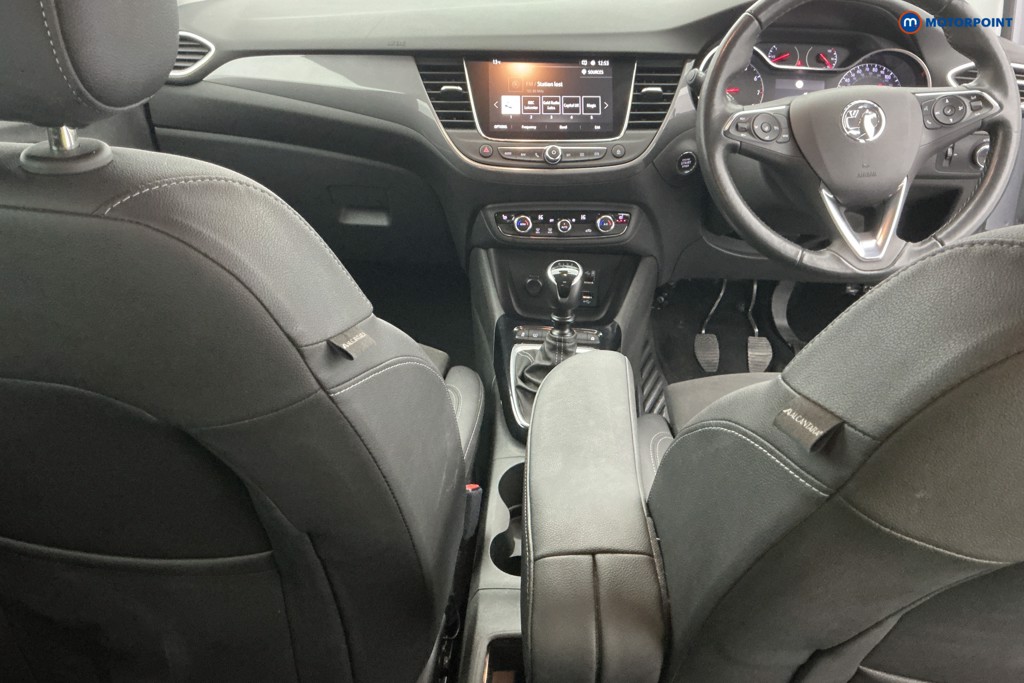 Vauxhall Crossland Ultimate Manual Diesel SUV - Stock Number (1590674) - 11th supplementary image