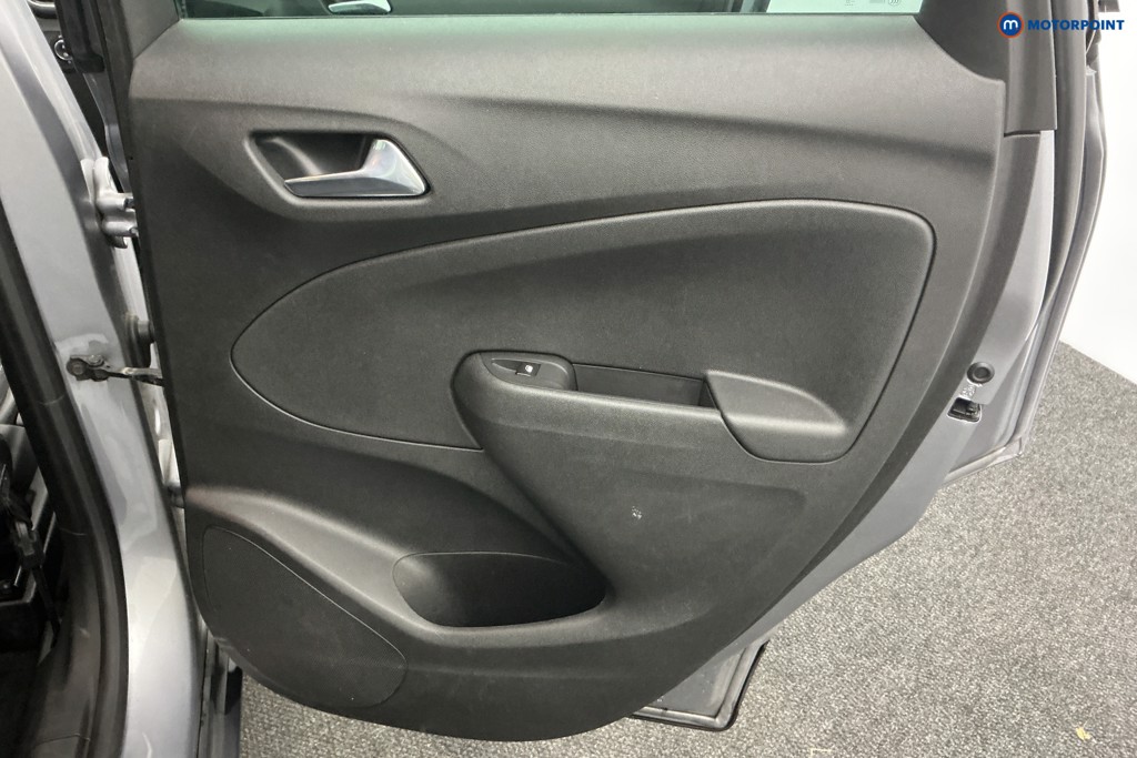 Vauxhall Crossland Ultimate Manual Diesel SUV - Stock Number (1590674) - 23rd supplementary image