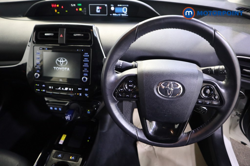 Toyota Prius Excel Automatic Petrol-Electric Hybrid Hatchback - Stock Number (1593528) - 1st supplementary image