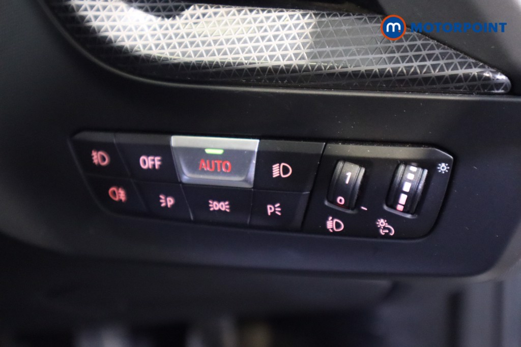 BMW 2 Series Sport Manual Petrol Saloon - Stock Number (1594157) - 12th supplementary image