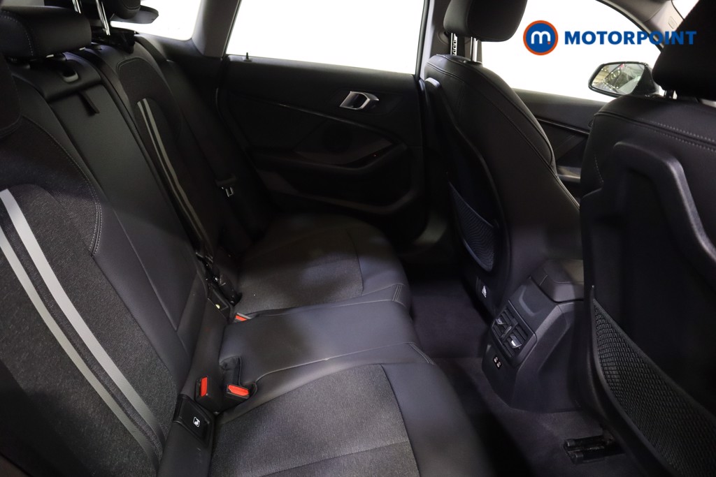 BMW 2 Series Sport Manual Petrol Saloon - Stock Number (1594157) - 18th supplementary image