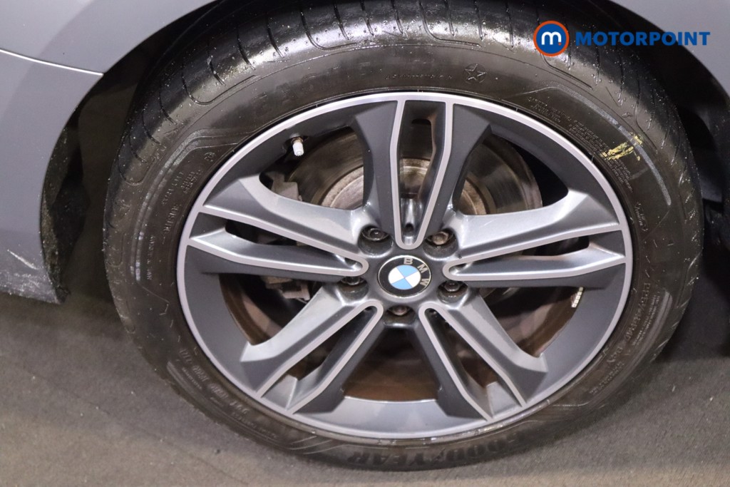 BMW 2 Series Sport Manual Petrol Saloon - Stock Number (1594157) - 21st supplementary image