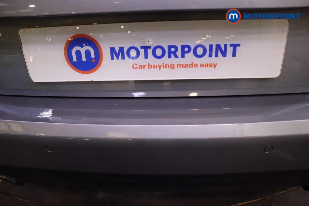 BMW 2 Series Sport Manual Petrol Saloon - Stock Number (1594157) - 29th supplementary image