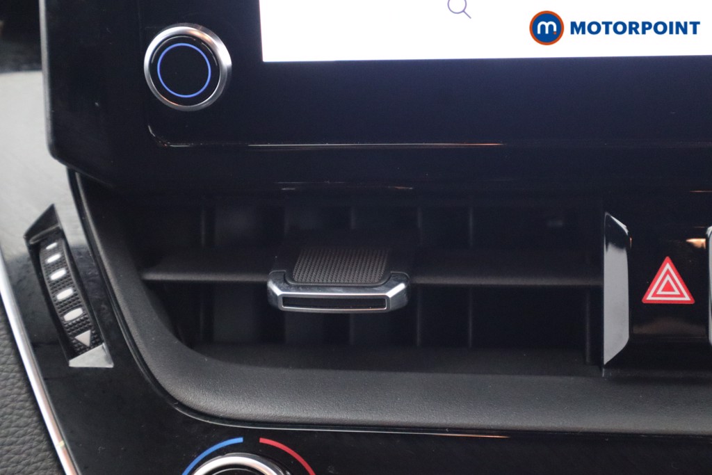 Toyota Corolla Design Automatic Petrol-Electric Hybrid Estate - Stock Number (1595473) - 7th supplementary image