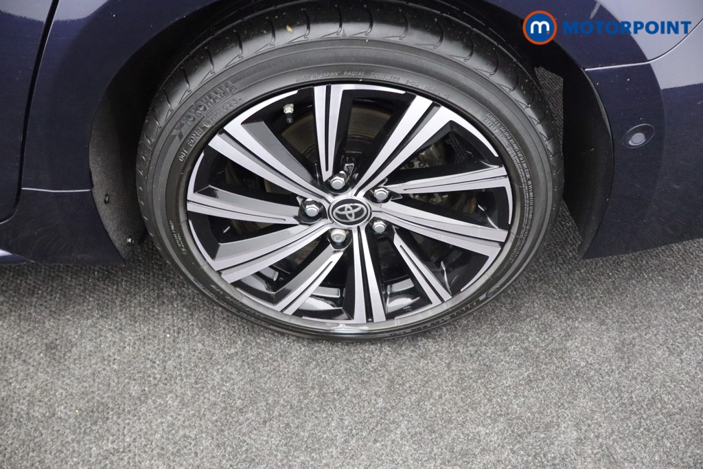 Toyota Corolla Design Automatic Petrol-Electric Hybrid Estate - Stock Number (1595473) - 31st supplementary image