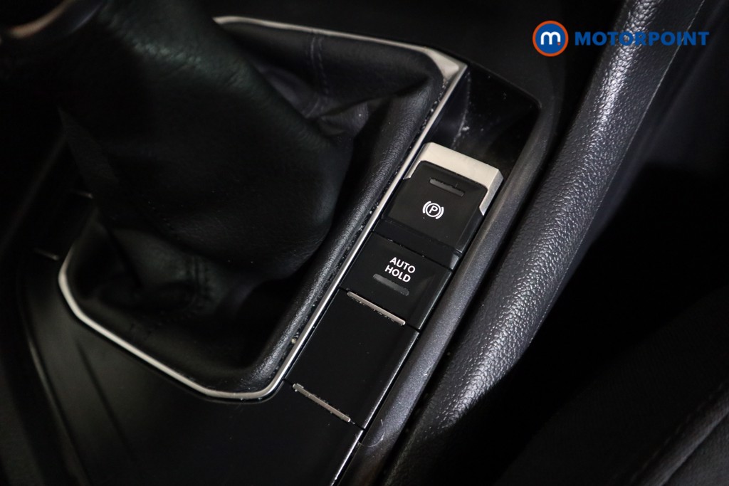 Volkswagen Tiguan S Manual Petrol SUV - Stock Number (1595600) - 6th supplementary image