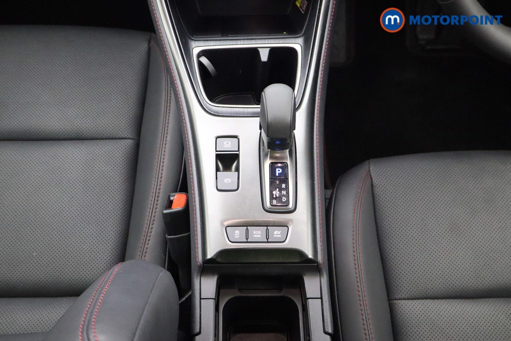 Lexus LBX Premium Plus Automatic Petrol-Electric Hybrid SUV - Stock Number (1595646) - 6th supplementary image