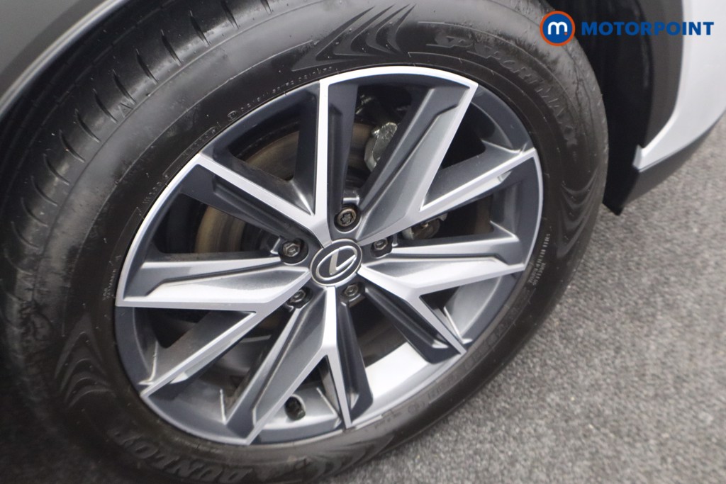 Lexus LBX Premium Plus Automatic Petrol-Electric Hybrid SUV - Stock Number (1595646) - 20th supplementary image