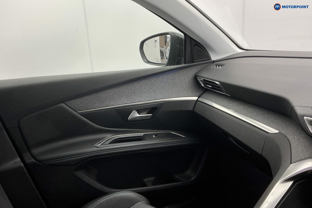 Peugeot 3008 Allure Premium Manual Diesel SUV - Stock Number (1596411) - 19th supplementary image