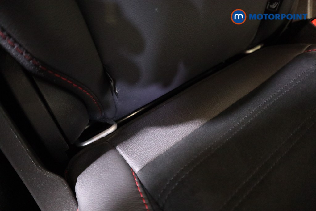 Ford Kuga St-Line Manual Petrol SUV - Stock Number (1597006) - 18th supplementary image