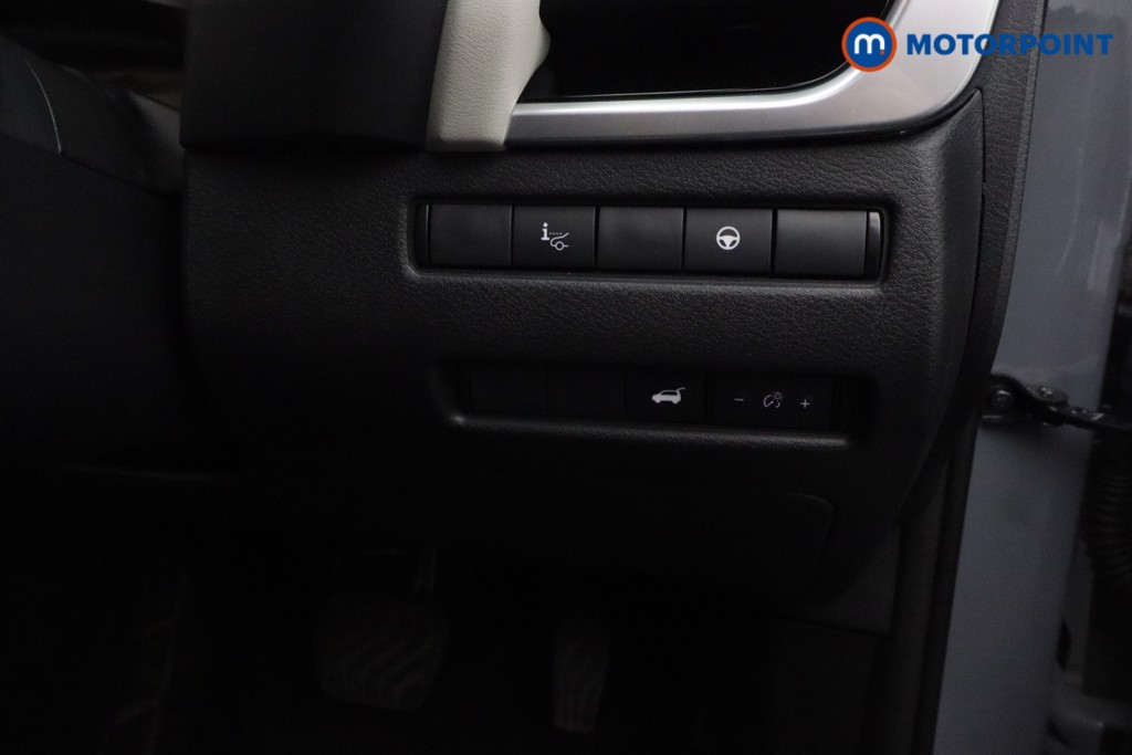 Nissan Qashqai Tekna Automatic Petrol-Electric Hybrid SUV - Stock Number (1597018) - 12th supplementary image