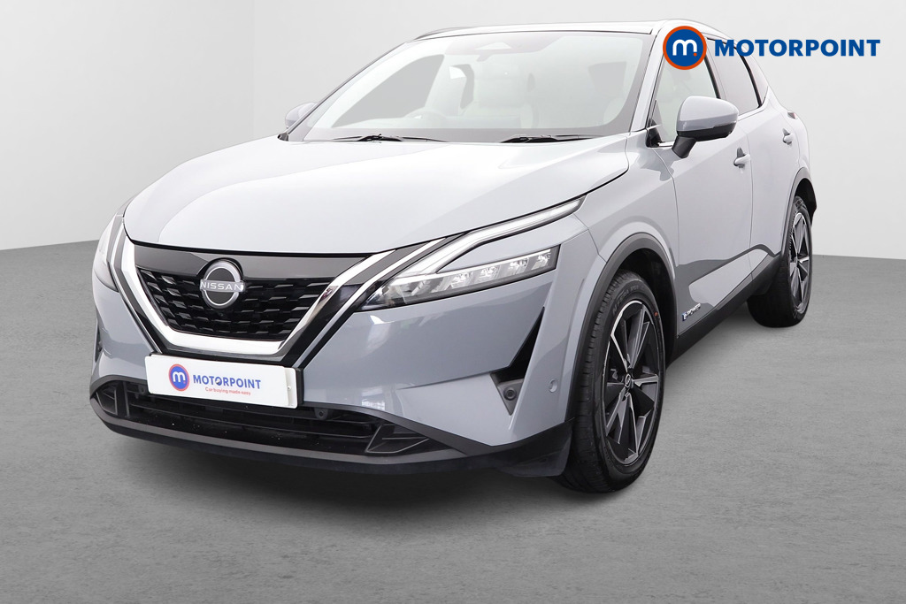 Nissan Qashqai Tekna Automatic Petrol-Electric Hybrid SUV - Stock Number (1597018) - Passenger side front corner