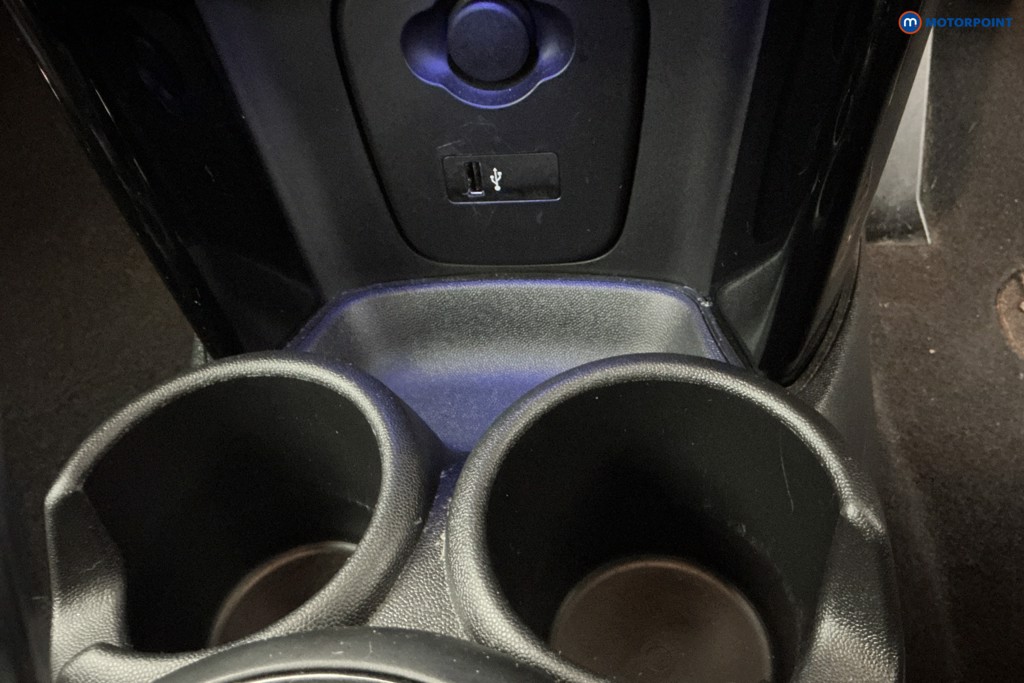 Mini Hatchback Cooper Exclusive Automatic Petrol Hatchback - Stock Number (1597313) - 17th supplementary image