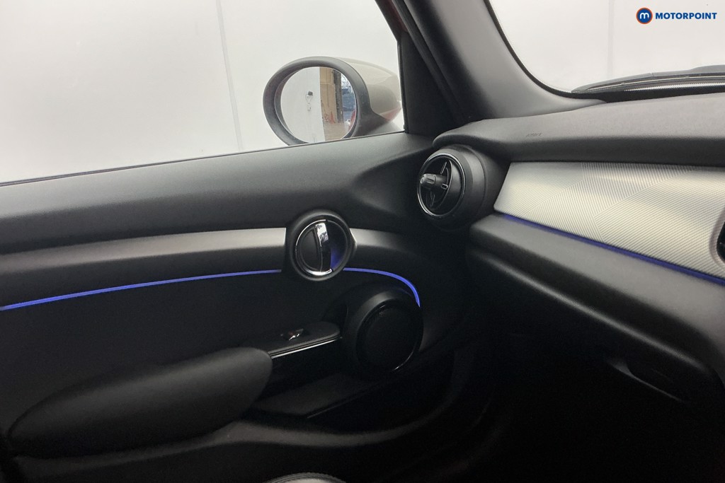 Mini Hatchback Cooper Exclusive Automatic Petrol Hatchback - Stock Number (1597313) - 19th supplementary image
