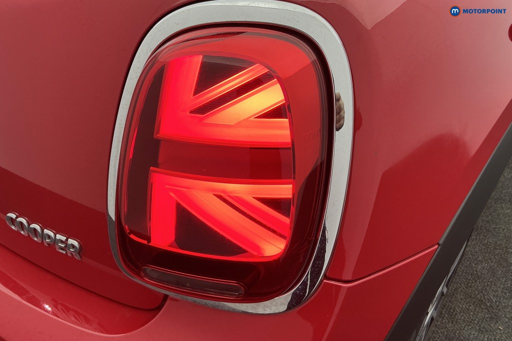 Mini Hatchback Cooper Exclusive Automatic Petrol Hatchback - Stock Number (1597313) - 31st supplementary image