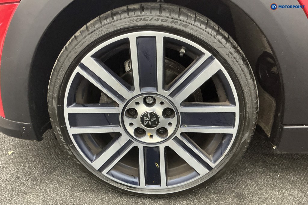 Mini Hatchback Cooper Exclusive Automatic Petrol Hatchback - Stock Number (1597313) - 34th supplementary image