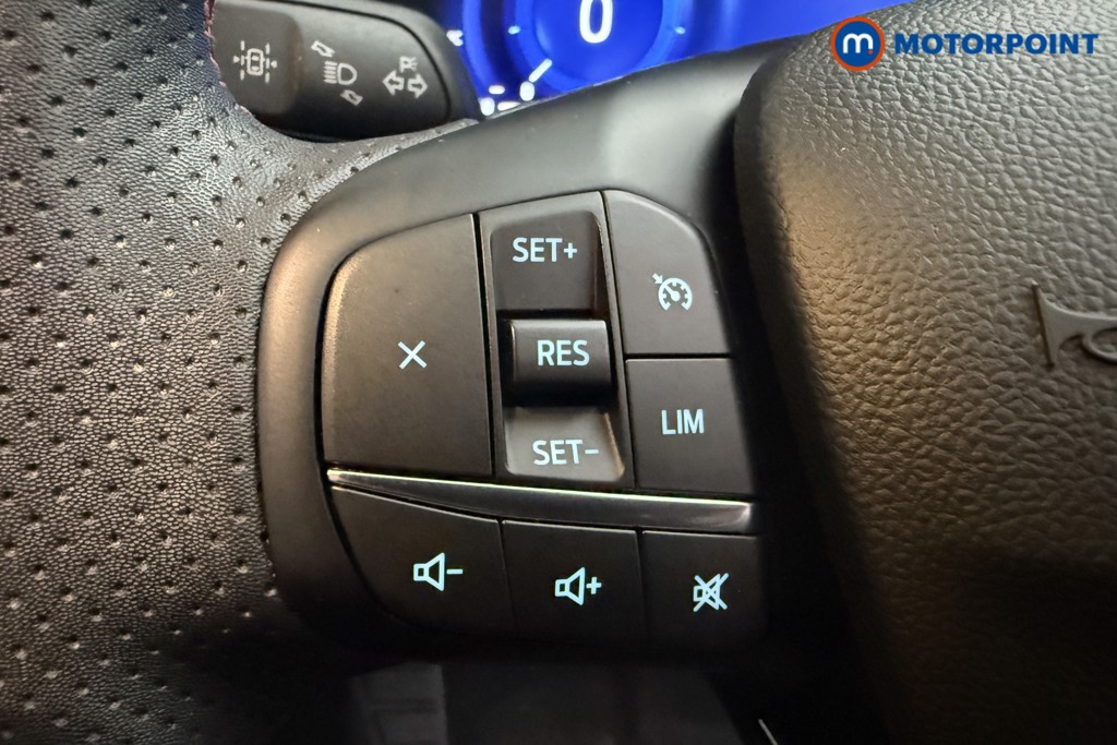 Ford Kuga St-Line X Edition Manual Petrol SUV - Stock Number (1598285) - 4th supplementary image