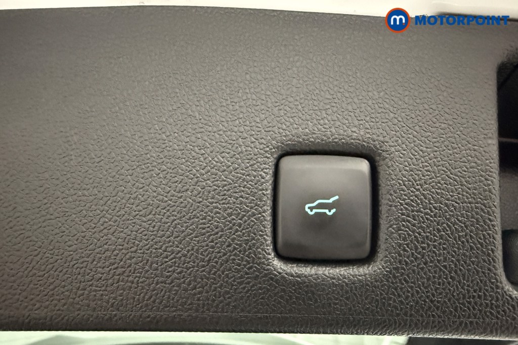 Ford Kuga St-Line X Edition Manual Petrol SUV - Stock Number (1598285) - 32nd supplementary image