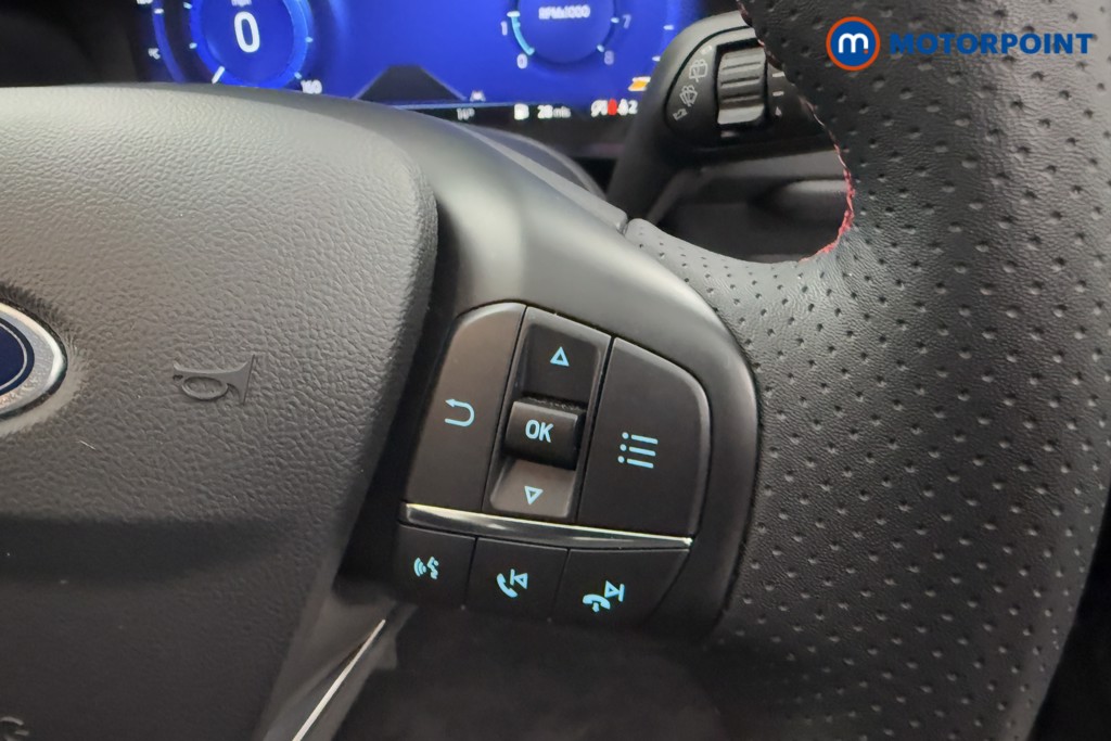 Ford Kuga St-Line Manual Petrol SUV - Stock Number (1598296) - 4th supplementary image