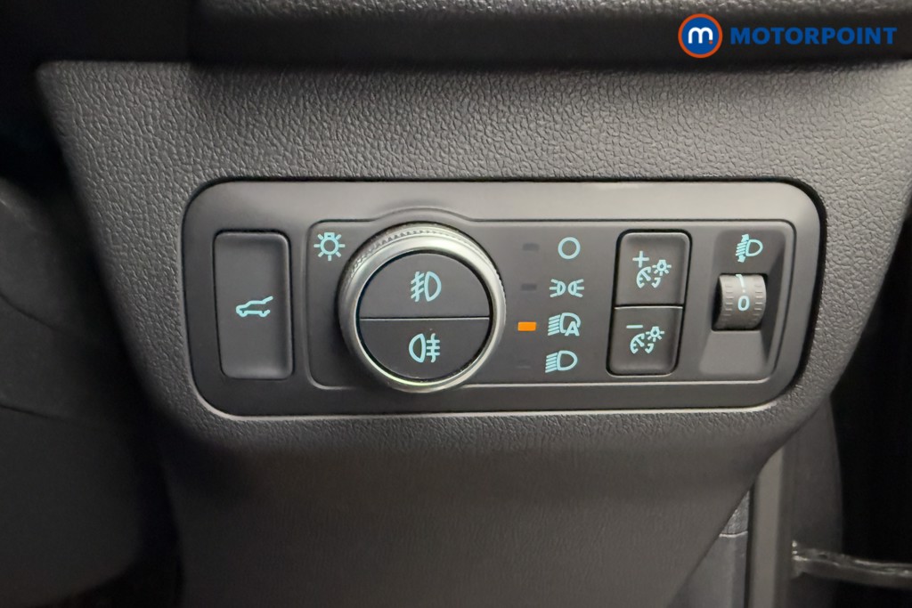 Ford Kuga St-Line Manual Petrol SUV - Stock Number (1598296) - 16th supplementary image