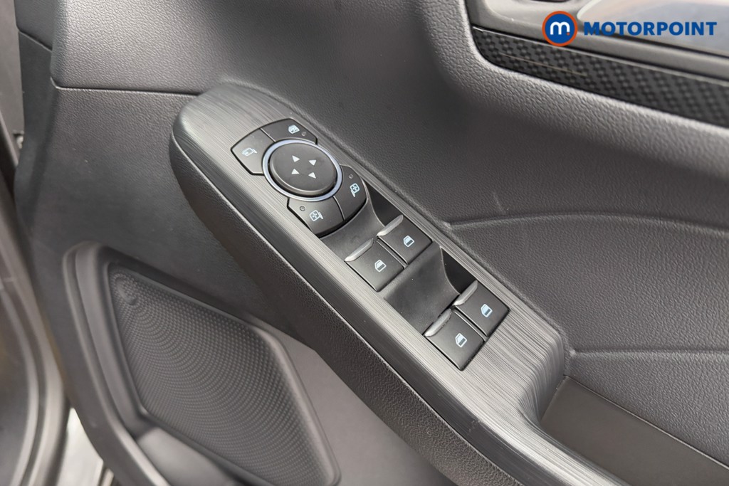 Ford Kuga St-Line Manual Petrol SUV - Stock Number (1598296) - 18th supplementary image