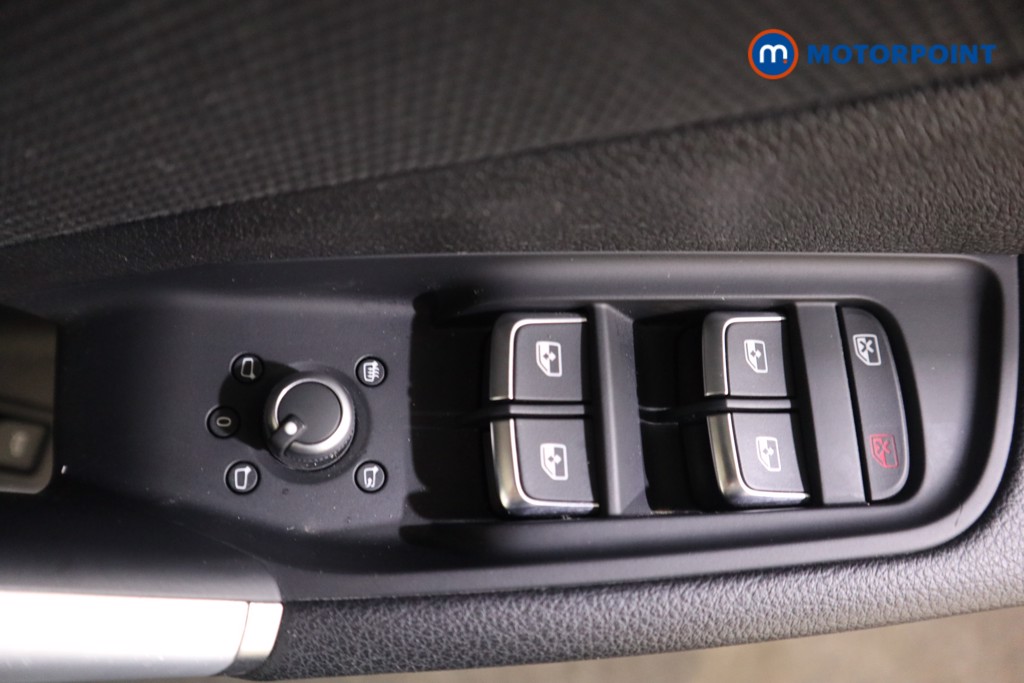 Audi Q2 S Line Automatic Petrol SUV - Stock Number (1598347) - 9th supplementary image