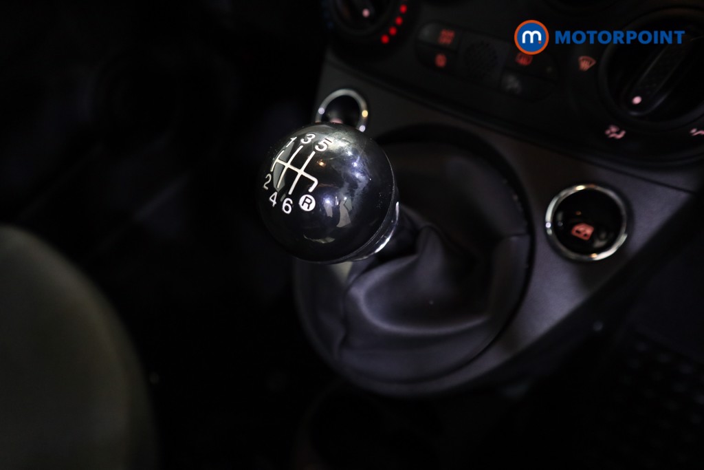 Fiat 500 1.0 Mild Hybrid 3Dr Manual Petrol Hatchback - Stock Number (1598522) - 8th supplementary image