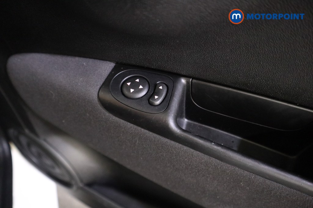 Fiat 500 1.0 Mild Hybrid 3Dr Manual Petrol Hatchback - Stock Number (1598522) - 9th supplementary image