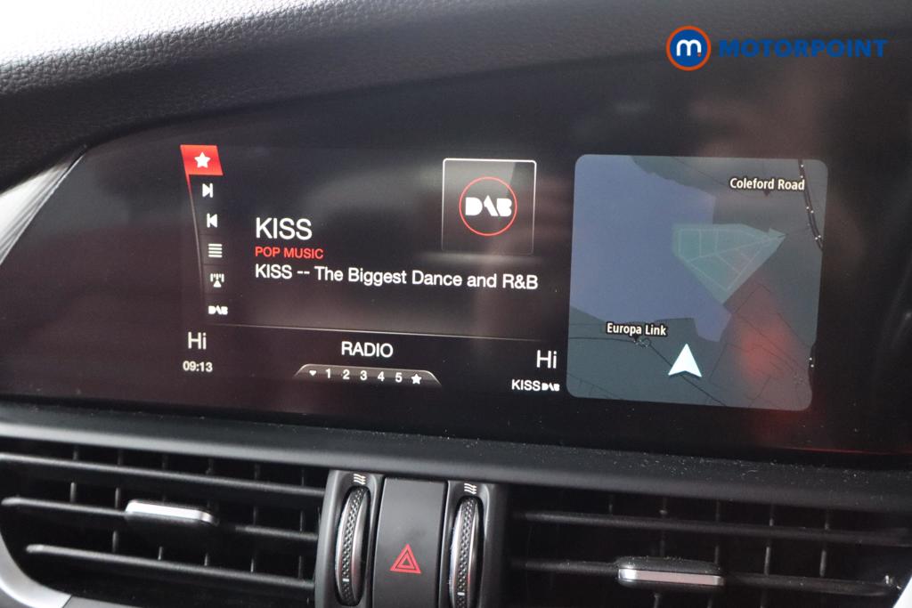 Alfa Romeo Giulia Veloce Automatic Petrol Saloon - Stock Number (1598571) - 7th supplementary image