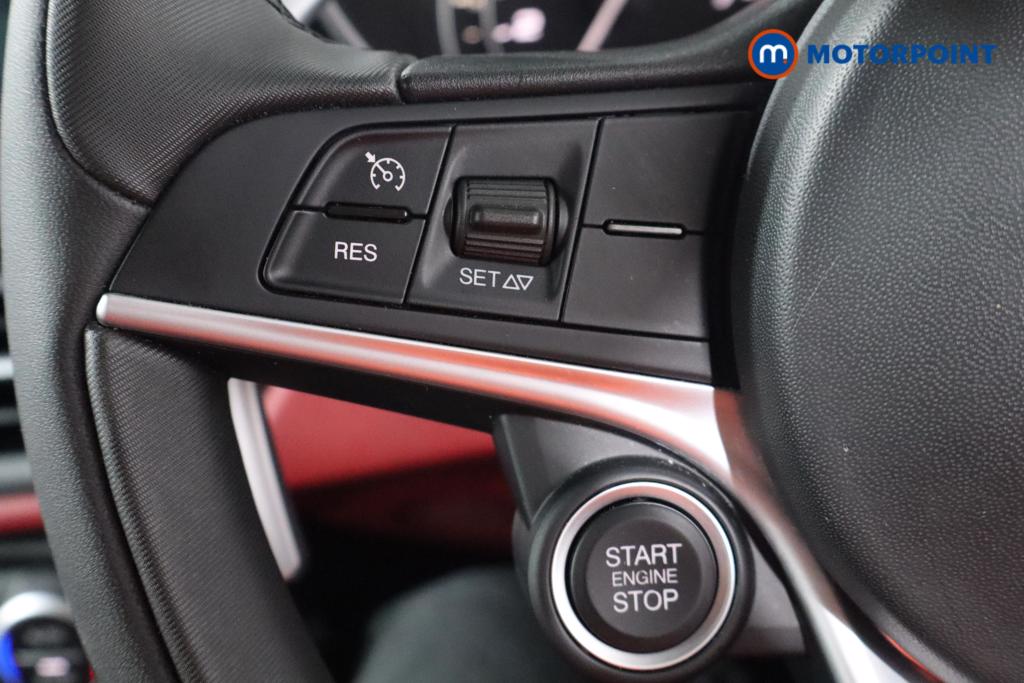 Alfa Romeo Giulia Veloce Automatic Petrol Saloon - Stock Number (1598571) - 13th supplementary image