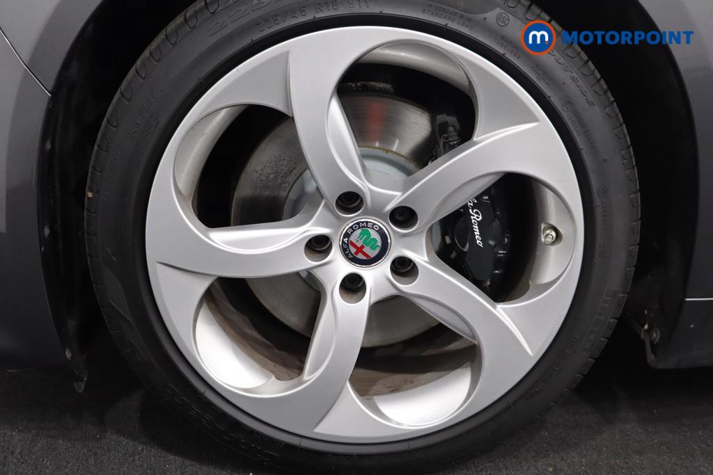 Alfa Romeo Giulia Veloce Automatic Petrol Saloon - Stock Number (1598571) - 24th supplementary image