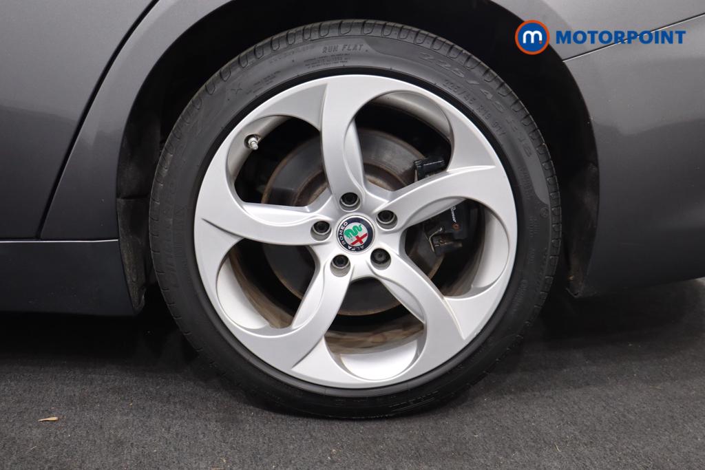 Alfa Romeo Giulia Veloce Automatic Petrol Saloon - Stock Number (1598571) - 25th supplementary image