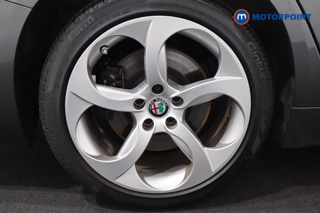 Alfa Romeo Giulia Veloce Automatic Petrol Saloon - Stock Number (1598571) - 26th supplementary image