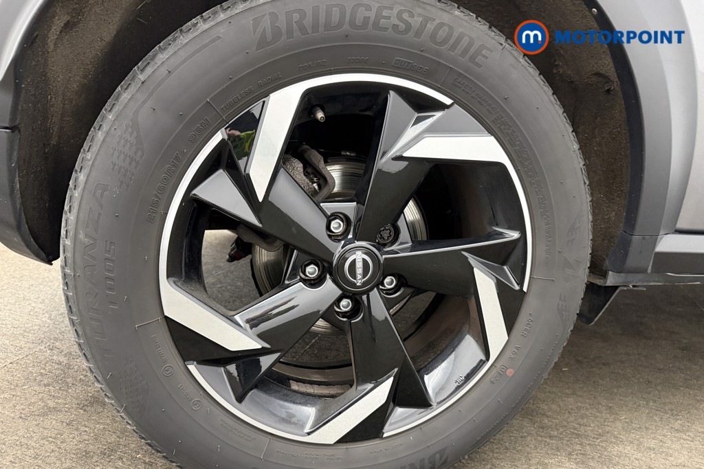 Nissan Juke N-Connecta Manual Petrol SUV - Stock Number (1598671) - 10th supplementary image