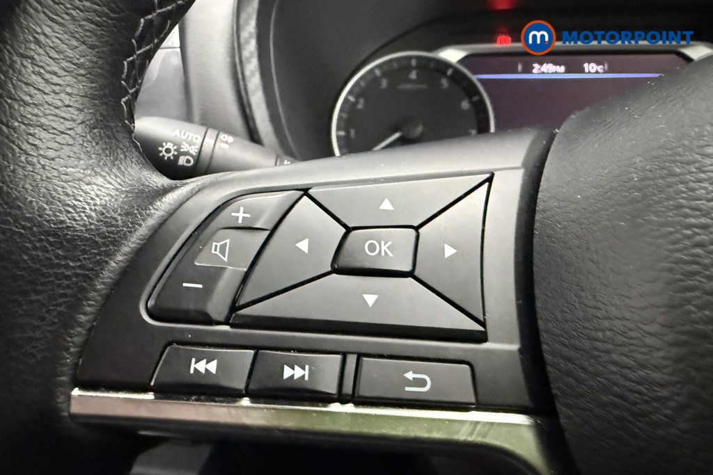 Nissan Juke N-Connecta Manual Petrol SUV - Stock Number (1598671) - 14th supplementary image