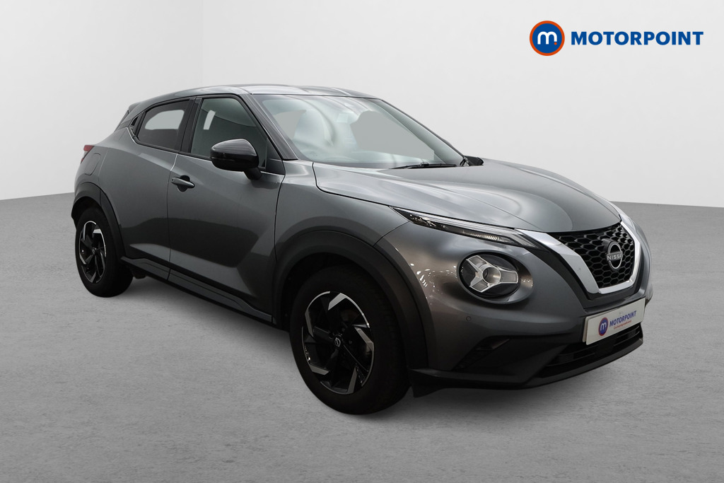 Nissan Juke N-Connecta Manual Petrol SUV - Stock Number (1598671) - Drivers side front corner