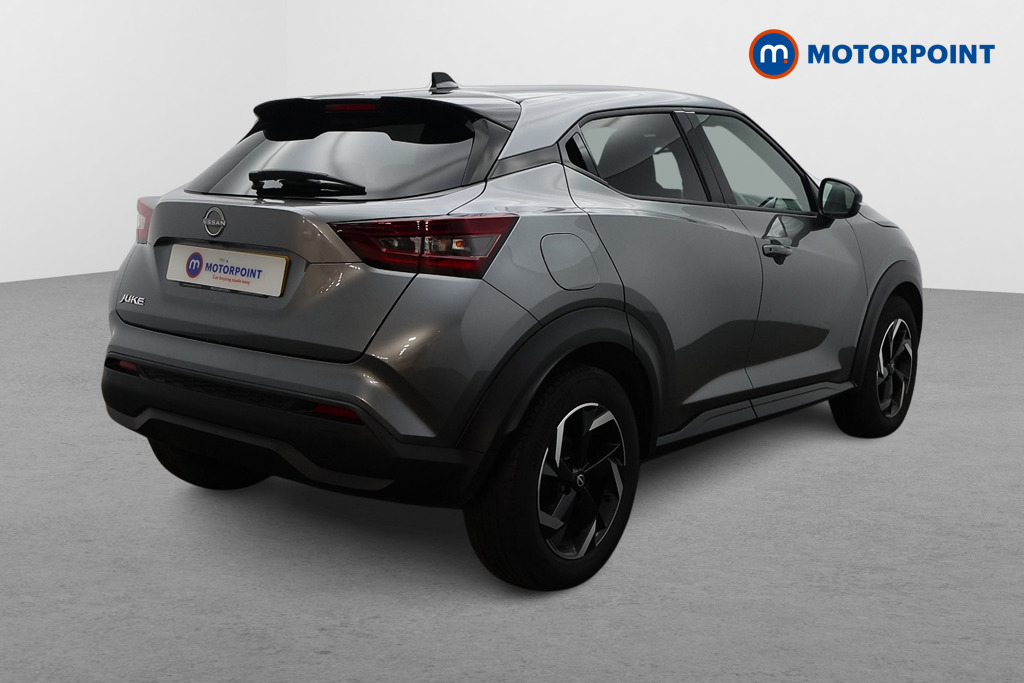 Nissan Juke N-Connecta Manual Petrol SUV - Stock Number (1598671) - Drivers side rear corner