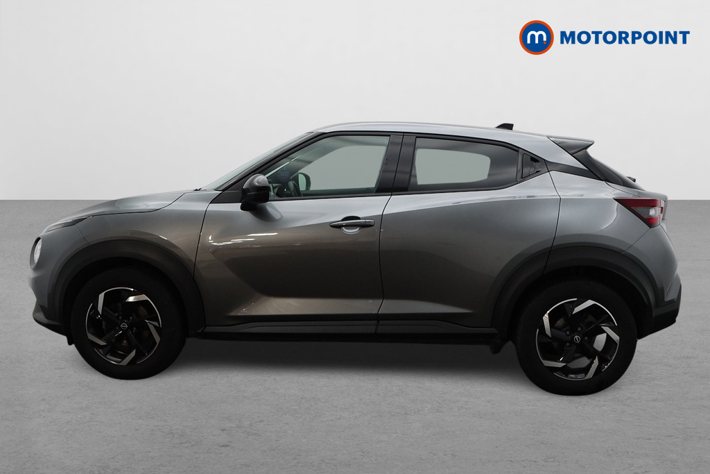 Nissan Juke N-Connecta Manual Petrol SUV - Stock Number (1598671) - Passenger side