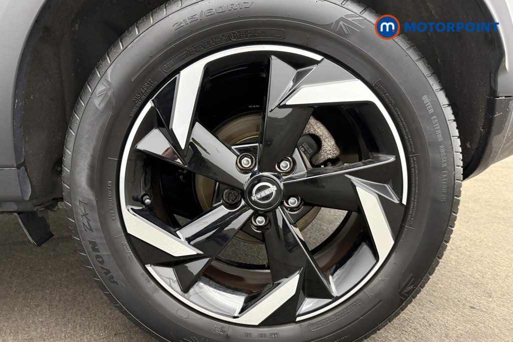 Nissan Juke N-Connecta Manual Petrol SUV - Stock Number (1598696) - 13th supplementary image