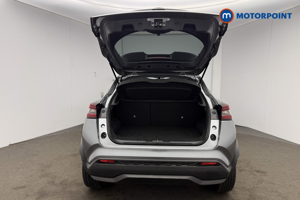 Nissan Juke N-Connecta Manual Petrol SUV - Stock Number (1598696) - 21st supplementary image