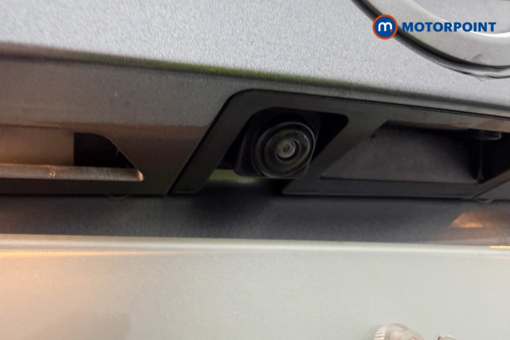 Nissan Juke N-Connecta Manual Petrol SUV - Stock Number (1598696) - 28th supplementary image