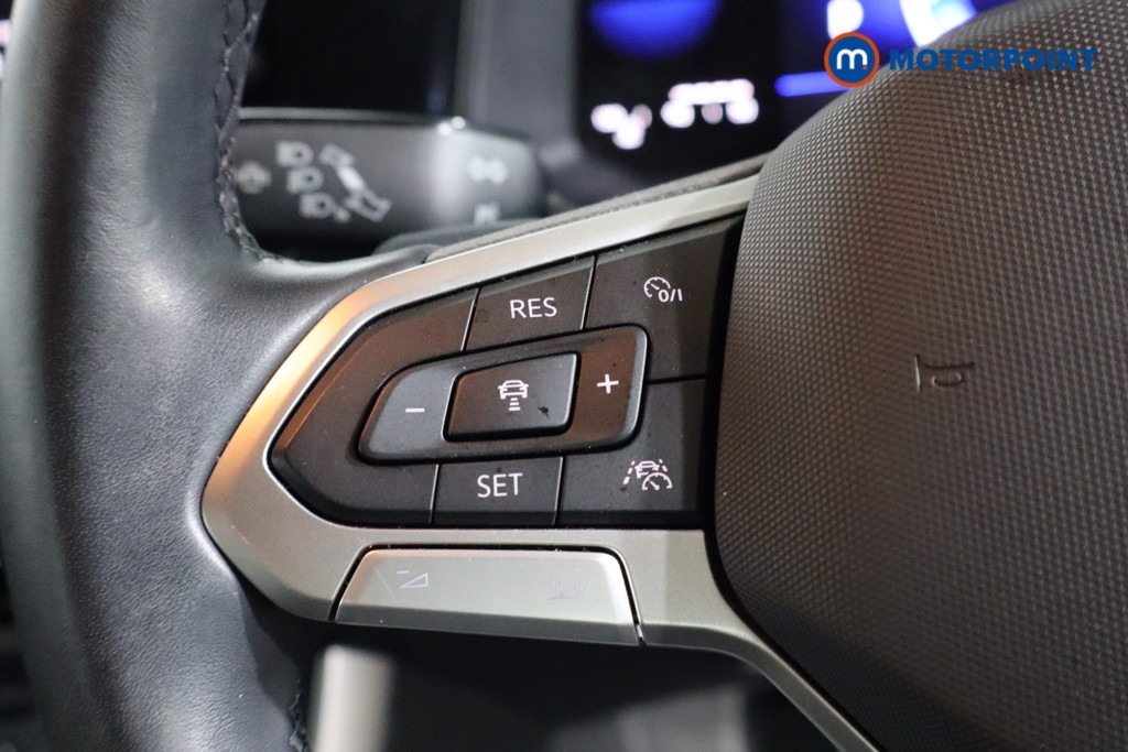 Volkswagen Polo Life Automatic Petrol Hatchback - Stock Number (1599066) - 3rd supplementary image